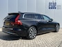Volvo V60 2.0 B4 Plus Bright Navi Trekhaak Contourstoelen 360 Camera Pilot Assist Elek Stoelen Stoel en Stuurverwarming 18 Inch Carplay Getint Glas NL Auto