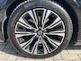 Volvo V60 2.0 B4 Plus Bright Navi Trekhaak Contourstoelen 360 Camera Pilot Assist Elek Stoelen Stoel en Stuurverwarming 18 Inch Carplay Getint Glas NL Auto