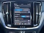 Volvo V60 2.0 B4 Plus Bright Navi Trekhaak Contourstoelen 360 Camera Pilot Assist Elek Stoelen Stoel en Stuurverwarming 18 Inch Carplay Getint Glas NL Auto