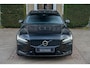 Volvo V60 2.0 T8 Plug-in hybrid AWD Plus Dark TREKHAAK | ADAPTIVE | H&K | MEMORY | CAMERA