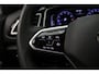 Volkswagen T-Roc R-Line 1.5 TSI 150pk DSG Automaat Trekhaak, Adaptive cruise control, Elektrische achterklep, Achteruitrijcamera, LED koplampen, Stoelverwarming
