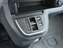 Opel Vivaro-e L2H1 9-Persoons SOH 99% 50kWh Trekhaak Navi Airco Apple Carplay Android Auto Pdc Cruise Control Led Schuifdeur Isofix Bluetooth Dealeronderhouden 1e Eigenaar Origineel Nederlandse Bus