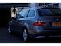 BMW 5-Serie Touring 523i 6 Cilinder Executive Aut.*Youngtimer*Perfect Onderh.*Sport Leder/Stoelverw./Cruise-Control/Climate-Control/Parkeersens.V+A*