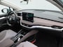 Skoda Enyaq iV 60 First Edition 180 Pk | Stoel/Stuur Verwarming | Camera | Adaptive Cruise | Matrix LED | CarPlay | Climatronic | Navigatie | 20 Inch | 95.608 Km !!