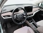 Skoda Enyaq iV 60 First Edition 180 Pk | Stoel/Stuur Verwarming | Camera | Adaptive Cruise | Matrix LED | CarPlay | Climatronic | Navigatie | 20 Inch | 95.608 Km !!