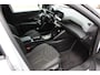 Peugeot 2008 1.2 Hybrid 145 GT | Navigatie | Parkeercamera | Parkeersensoren | Adaptive Cruise Control | Elektrische Stoelen