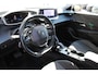 Peugeot 208 1.2 PureTech Allure Pack | Automaat | Navigatie | Camera | Apple carplay | Trekhaak | 3D Instrumentenpaneel |