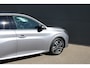Peugeot 208 1.2 PureTech Allure Pack | Automaat | Navigatie | Camera | Apple carplay | Trekhaak | 3D Instrumentenpaneel |