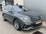 Volkswagen Tiguan 1.5 TSI R-Line / AUTOMAAT/ PANO/ 2X R-LINE/ DIGITAL DASH/ CRUISE/ APP-CONNECT/ CLIMATE/ STOELVERWARMING/ PARK. SENSOREN/ 19" LMV