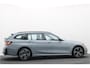 BMW 3-Serie Touring 320e M Sport Leder/Alcantara, Virtual Cockpit, LED, Elek. trekhaak, Apple Carplay, 18"