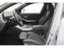 BMW 3-Serie Touring 320e M Sport Leder/Alcantara, Virtual Cockpit, LED, Elek. trekhaak, Apple Carplay, 18"