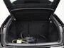 Audi Q4 e-tron 40 Edition 63 kWh l Adaptive cruise control l Climate control l Navigatie l Trekhaak l Privacy glas l Dodehoekdetectie l Achteruitrijcamera l Apple Carplay / Android auto l Stoelverwarming l Audi virtual cockpit l Audi sound system l