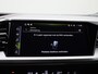 Audi Q4 e-tron 40 Edition 63 kWh l Adaptive cruise control l Climate control l Navigatie l Trekhaak l Privacy glas l Dodehoekdetectie l Achteruitrijcamera l Apple Carplay / Android auto l Stoelverwarming l Audi virtual cockpit l Audi sound system l