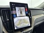Volvo XC60 NEW MODEL T6 Plug-in hybrid AWD Plus Dark | Panoramadak | Harman & Kardon | HUD | BLIS | 21 inch LM | PDC V+A en 360 camera | Adaptive Cruiscontrol |