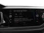 Volkswagen Polo 1.0 TSI R-Line Automaat Camera Parkeer sensoren Adaptive Cruise control Climate Control Extra getint glas Lichtmetalen velgen Stoelverwarming Navigatie Apple Carplay/Android Auto