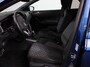 Volkswagen Polo 1.0 TSI R-Line Automaat Camera Parkeer sensoren Adaptive Cruise control Climate Control Extra getint glas Lichtmetalen velgen Stoelverwarming Navigatie Apple Carplay/Android Auto