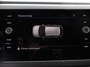 Volkswagen Polo 1.0 TSI R-Line Automaat Camera Parkeer sensoren Adaptive Cruise control Climate Control Extra getint glas Lichtmetalen velgen Stoelverwarming Navigatie Apple Carplay/Android Auto