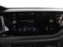 Volkswagen Polo 1.0 TSI R-Line Automaat Camera Parkeer sensoren Adaptive Cruise control Climate Control Extra getint glas Lichtmetalen velgen Stoelverwarming Navigatie Apple Carplay/Android Auto
