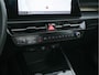 Kia Niro EV DynamicLine 64.8 kWh [ 3-Fase-11kW ] {SOH-100%} (INCL-BTW) *LEATHER-FABRIC | ADAPTIVE-CRUISE | DIGI-COCKPIT | KEYLESS | CAMERA | DAB | COMFORTSEATS | SHIFTPADDLES | ECC | PDC | 17''ALU*