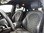 Mercedes-Benz GLC 300 e 4MATIC Premium Plus | AMG-LIne Interieur | AMG-Line Exterieur | Achteruitrijcamera | Multispaaks velgen | Nightpakket | Sfeerverlichting | Trekhaak | 24 Maanden Mercedes-Benz Certified Garantie