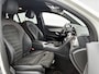 Mercedes-Benz GLC 300 e 4MATIC Premium Plus | AMG-LIne Interieur | AMG-Line Exterieur | Achteruitrijcamera | Multispaaks velgen | Nightpakket | Sfeerverlichting | Trekhaak | 24 Maanden Mercedes-Benz Certified Garantie