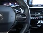 Peugeot 2008 GT Pack PureTech 130PK EAT8 automaat., Rijklaarprijs, Panoramisch schuifdak Navigatie Adaptieve Cruise Control