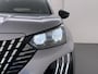 Peugeot 2008 1.2 Hybrid 136 Allure Automaat | Trekhaak! | Navigatie | Camera voor + achter | Adaptieve Cruise control | Keyless entry | Apple Carplay en Android Auto draadloos