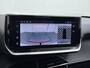 Peugeot 2008 1.2 Hybrid 136 Allure Automaat | Trekhaak! | Navigatie | Camera voor + achter | Adaptieve Cruise control | Keyless entry | Apple Carplay en Android Auto draadloos