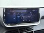 Peugeot 2008 1.2 Hybrid 136 Allure Automaat | Trekhaak! | Navigatie | Camera voor + achter | Adaptieve Cruise control | Keyless entry | Apple Carplay en Android Auto draadloos