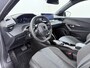 Peugeot 2008 1.2 Hybrid 136 Allure Automaat | Trekhaak! | Navigatie | Camera voor + achter | Adaptieve Cruise control | Keyless entry | Apple Carplay en Android Auto draadloos