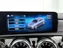 Mercedes-Benz A-klasse 250 e Business Solution AMG Limited 24 Maanden Mercedes-Benz Certified Garantie. | AMG- Line interieur | AMG-Line Exterieur | Achteruitrijcamera | Panoram schuifkanteldak | Night Pakket | Trekhaak | Navigatie |  Sfeerverlichting |