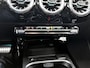 Mercedes-Benz A-klasse 250 e Business Solution AMG Limited 24 Maanden Mercedes-Benz Certified Garantie. | AMG- Line interieur | AMG-Line Exterieur | Achteruitrijcamera | Panoram schuifkanteldak | Night Pakket | Trekhaak | Navigatie |  Sfeerverlichting |