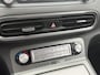 Hyundai Kona Electric EV Comfort 39 kWh / SOH 100% / Dealer Onderhouden / Fabrieksgarantie tot 9-2027 / Navigatie Apple Carplay & Android Auto / Cruise / Clima / Camera / DAB /