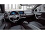 Mercedes-Benz A-klasse 220 Launch Edition Premium | AMG | Night | Panoramdak | Sfeerverlichting | Achteruitrijcamera | Stoelverwarming |