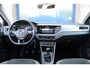 Volkswagen Polo 1.0 TSI Highline R | Panodak | LED | Virtual | Beats | Carplay | Stoelverwarming | Clima