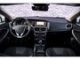 Volvo V40 1.5 T2 Polar+ | Automaat | Stoelverwarming | Navigatie | LED koplampen | Parkeersensoren Achter | Climate Control | Cruise Control | Volvo On Call | 16 inch velgen | Regensensor |