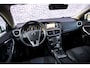Volvo V40 1.5 T2 Polar+ | Automaat | Stoelverwarming | Navigatie | LED koplampen | Parkeersensoren Achter | Climate Control | Cruise Control | Volvo On Call | 16 inch velgen | Regensensor |