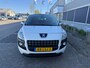 Peugeot 3008 1.6 VTi ST Panoramadak! NAV. Bj:2010 NAP!