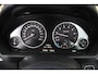 BMW 3-Serie 316i High Executive 139dkm Leer Trekhaak 2e eig. Automaat PDC V+A Nwe APK