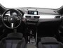 BMW X1 sDrive20i M Sport Full Black | HUD | Trekhaak | Sfeerlicht | Donkere Hemel | Stoelverwarming | Cruise | PDC | Carplay