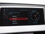 BMW X1 sDrive20i M Sport Full Black | HUD | Trekhaak | Sfeerlicht | Donkere Hemel | Stoelverwarming | Cruise | PDC | Carplay