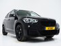 BMW X1 sDrive20i M Sport Full Black | HUD | Trekhaak | Sfeerlicht | Donkere Hemel | Stoelverwarming | Cruise | PDC | Carplay