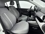 Hyundai i10 1.0 Premium | ACTIE!! | Unieke km-stand! | Navigatie | Camera | Climate control | Parkeersensoren |