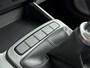 Hyundai i10 1.0 Premium | ACTIE!! | Unieke km-stand! | Navigatie | Camera | Climate control | Parkeersensoren |
