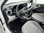 Hyundai i10 1.0 Premium | Unieke km-stand! | Navigatie | Camera | Climate control | Parkeersensoren |