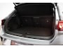 Volkswagen T-Roc 1.5 TSI R-Line Edition | IQ LIGHT |  STUURVERWARMING | DRAADLOZE LADER | CAMERA | 18"