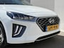 Hyundai Ioniq 1.6 GDi Comfort Smart / Fabrieksgarantie t/m 4-2027 / Dealer onderhouden / Stoel-/Stuurverwarming / Apple Carplay/Android Auto / Navigatie /