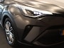 Toyota C-HR / C-HR+ 2.0 Hybrid Executive - ORIGINEEL NEDERLANDSE AUTO - AFKOMSTIG VAN 1E EIGENAAR - AFNEEMBARE TREKHAAK - TREKGEWICHT 725 KG - JBL AUDIO - PARKEERSENSOREN VOOR/ ACHTER - CAMERA - NAVIGATIE - STUUR EN STOELVERWARMING