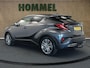 Toyota C-HR / C-HR+ 2.0 Hybrid Executive - ORIGINEEL NEDERLANDSE AUTO - AFKOMSTIG VAN 1E EIGENAAR - AFNEEMBARE TREKHAAK - TREKGEWICHT 725 KG - JBL AUDIO - PARKEERSENSOREN VOOR/ ACHTER - CAMERA - NAVIGATIE - STUUR EN STOELVERWARMING