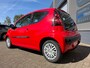 Peugeot 107 1.0 Active 68PK Airco,Led,ElektrRamen,Isofix,Radio/Cd-Speler,Toerenteller,Dashboardkastje,CentraleVergrendeling.